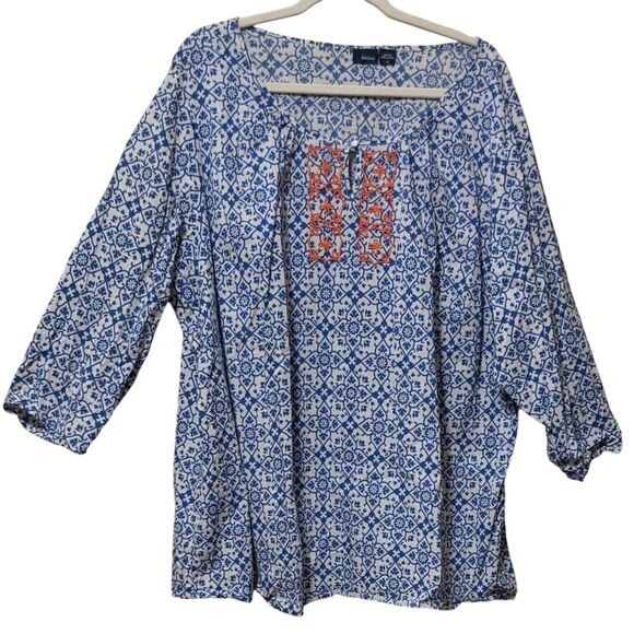 Basic Editions cotton plus size 3X blouse top geometric print blue/white beaded - Picture 7 of 8